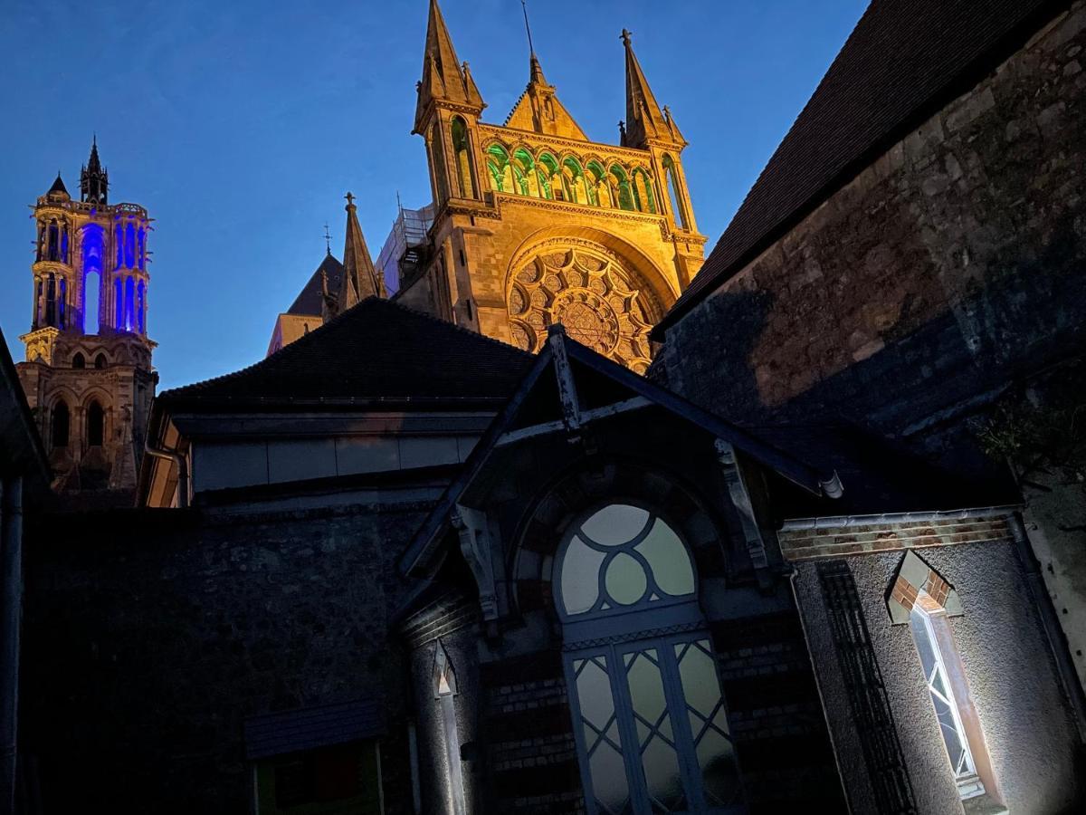 Les Hotes D'Eloise Laon Exteriér fotografie